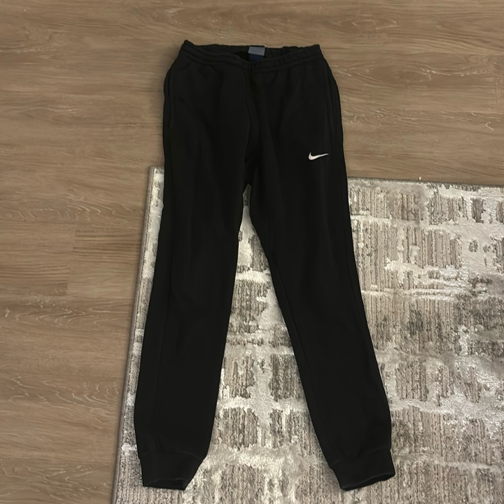 nike fleece lined joggers